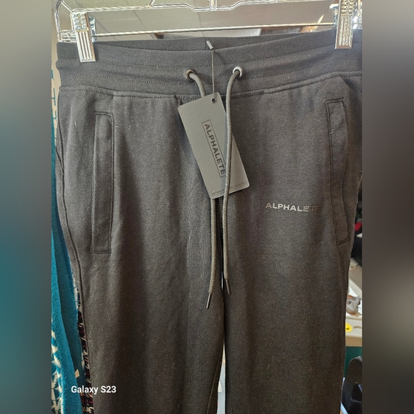 Alphalete Black Women's Jogger Pants - Picture 3 of 5